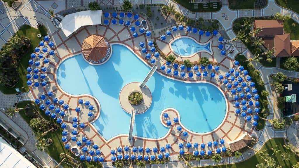 pools-outdoor-pool