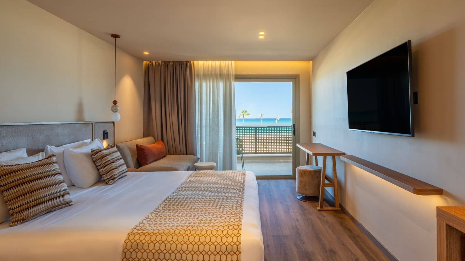 rooms-double-premium-room-sea-view