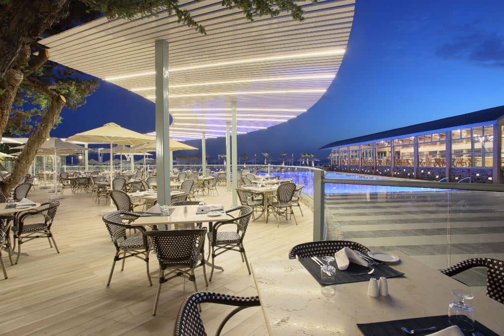restaurants-main-restaurant