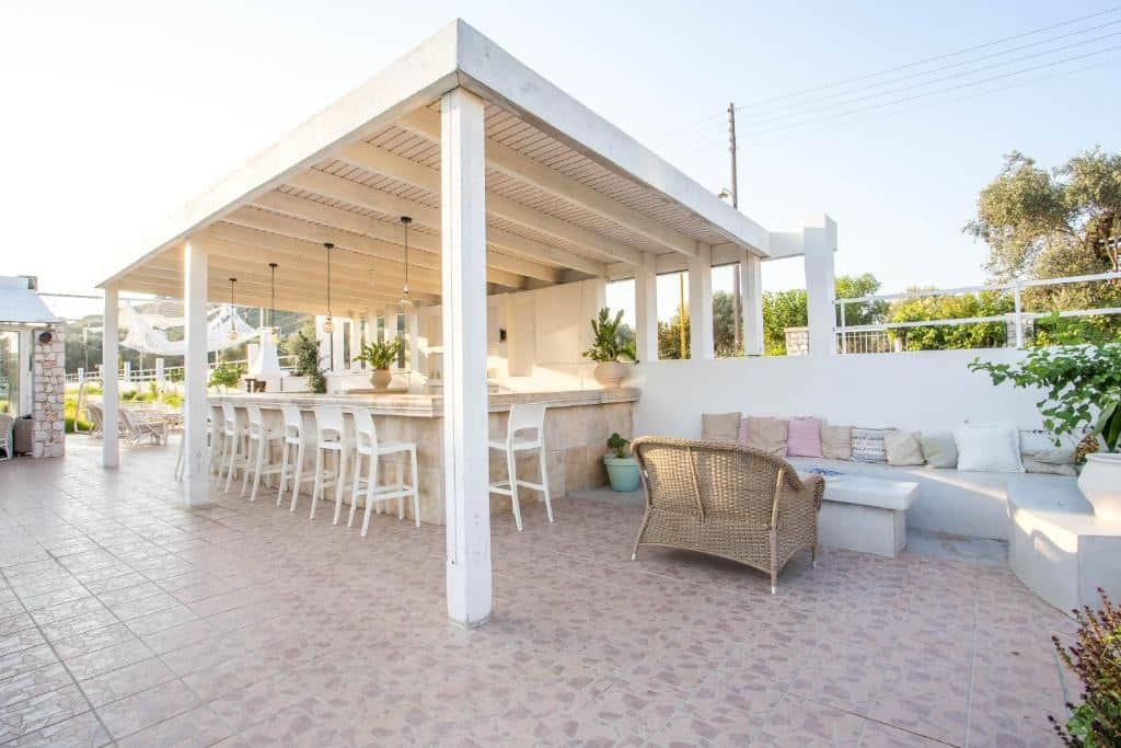 bars-pool-bar