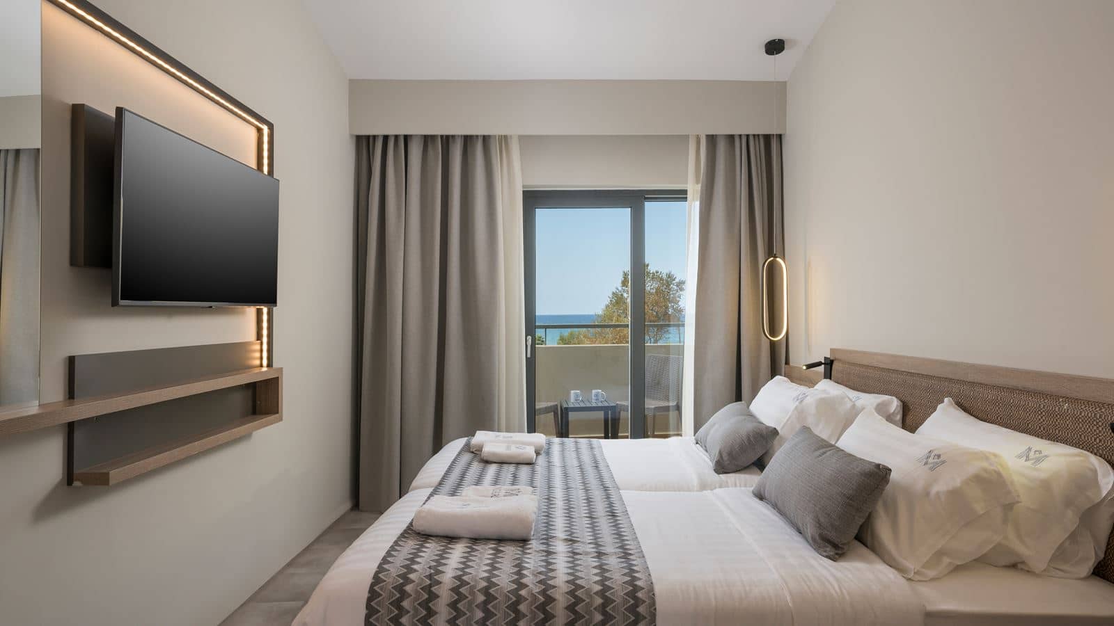 rooms-double-garden-view