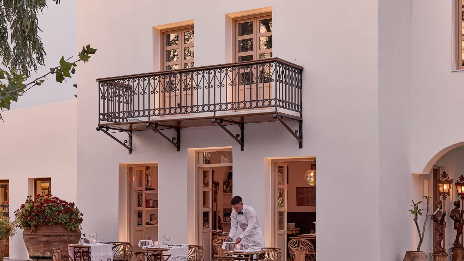 restaurants-restaurants