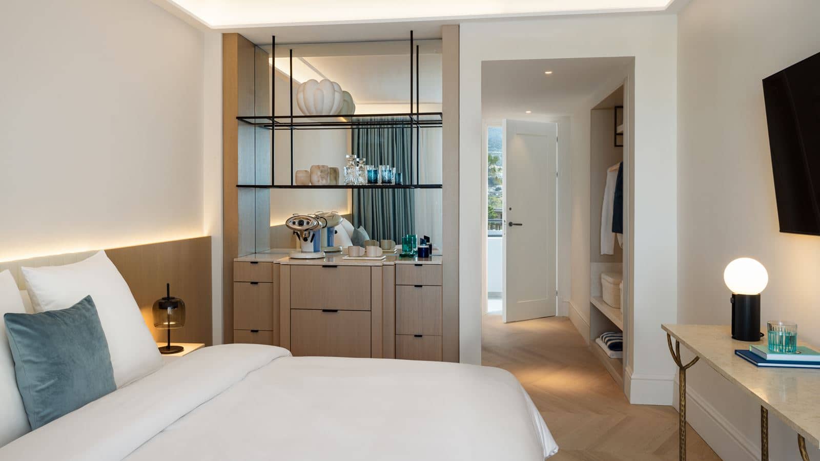 rooms-superior-double-panoramic-sea-view