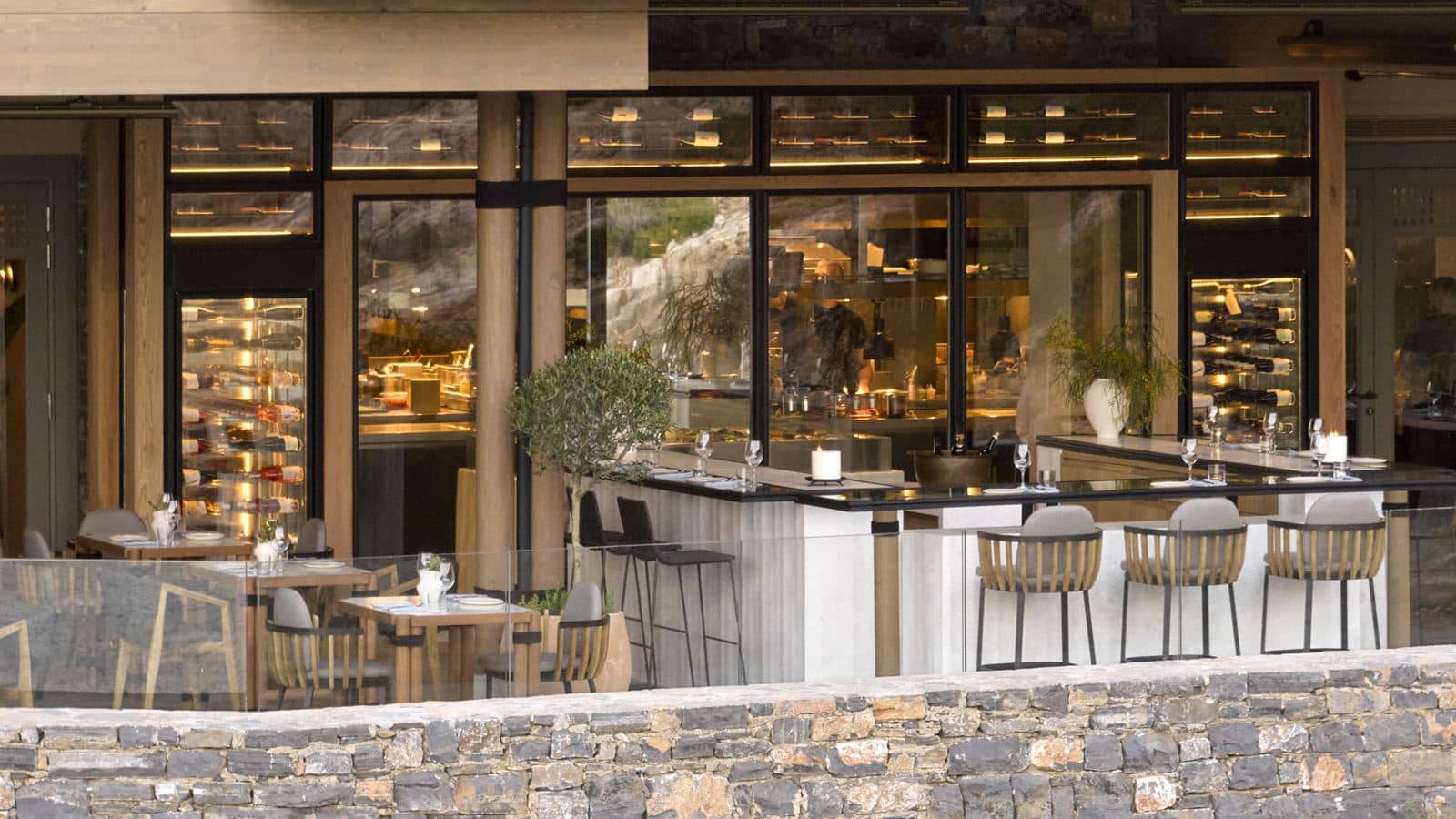 restaurants-rho