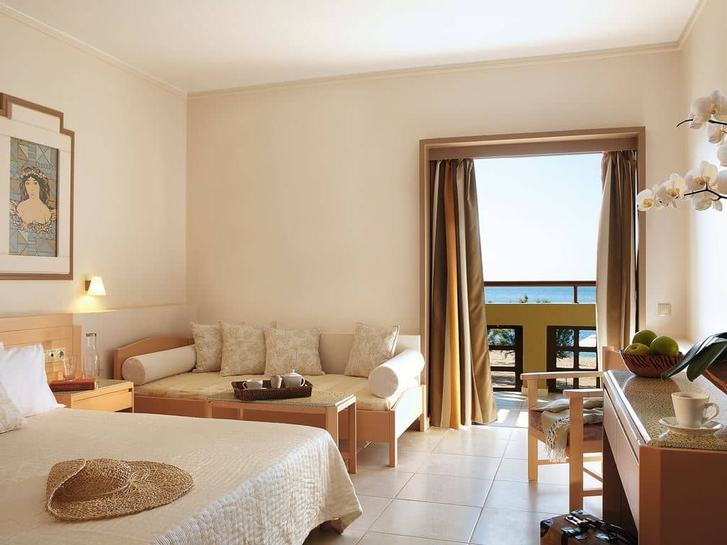 rooms-guestroom-deluxe-garden-view