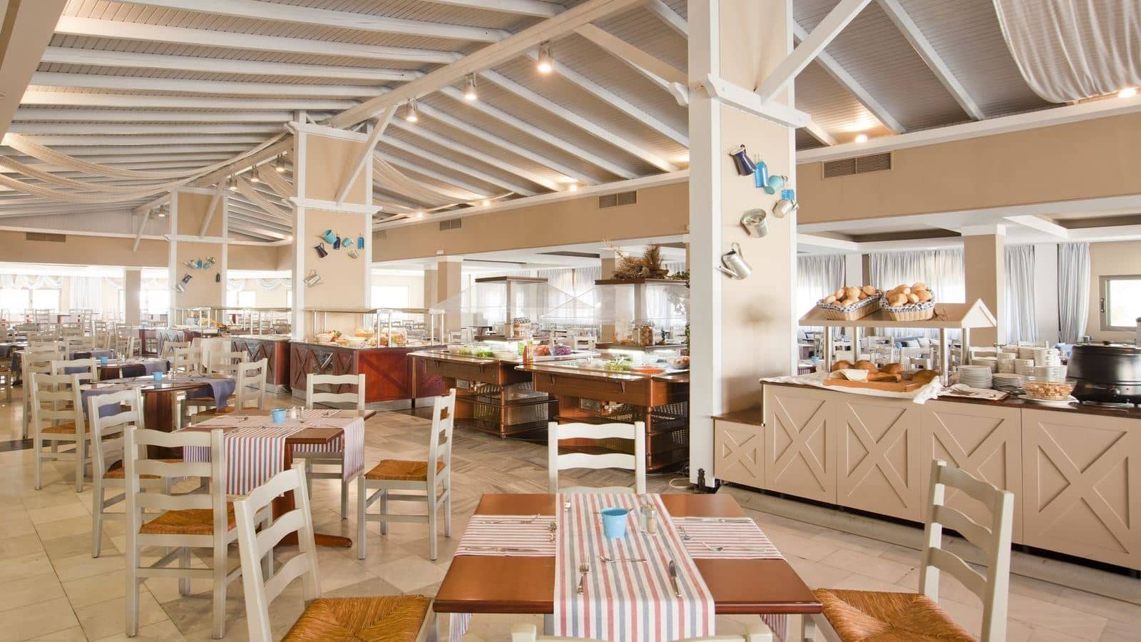 restaurants-atrium-greek-restaurant