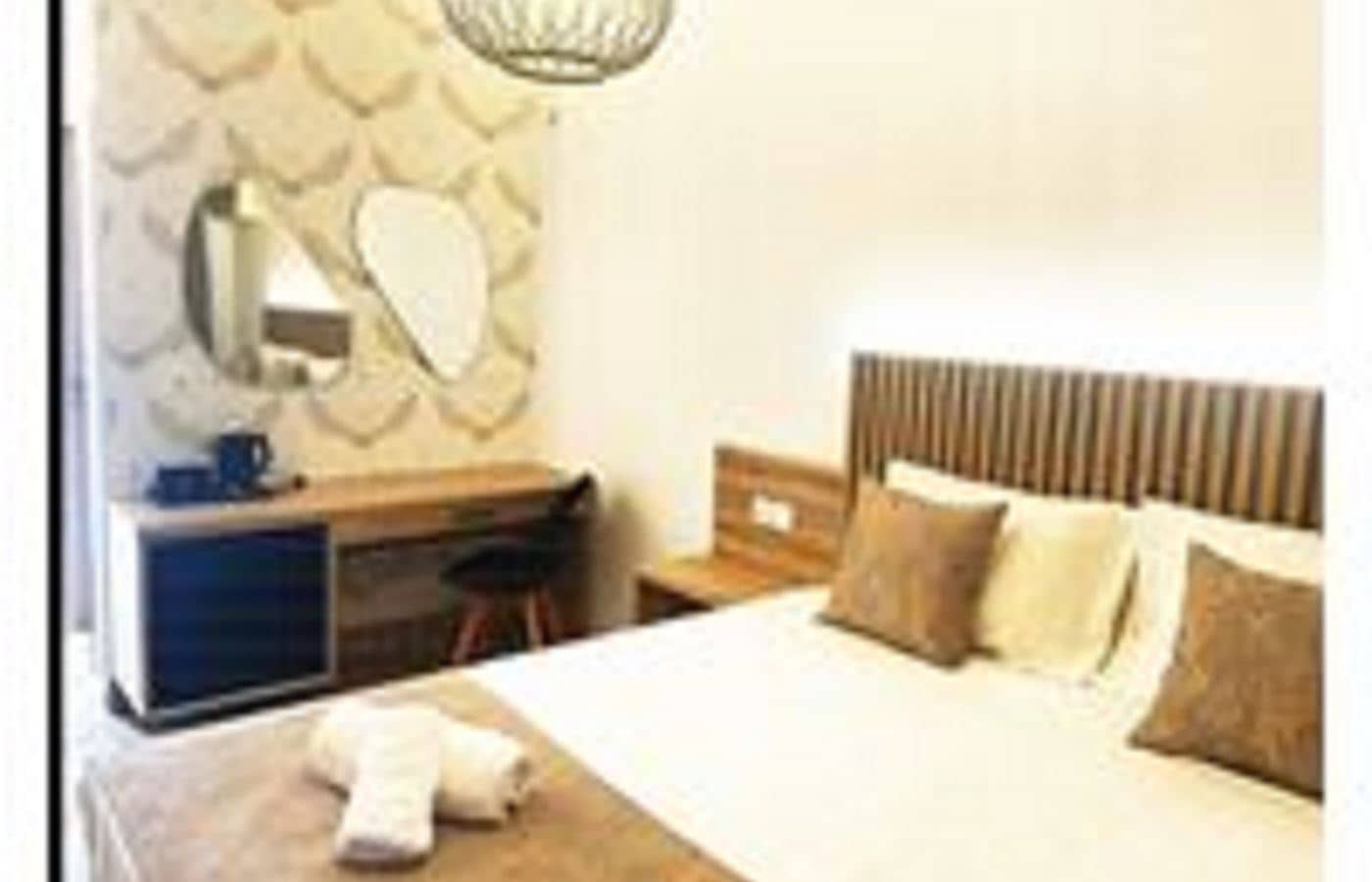 rooms-room-superior-garden-view