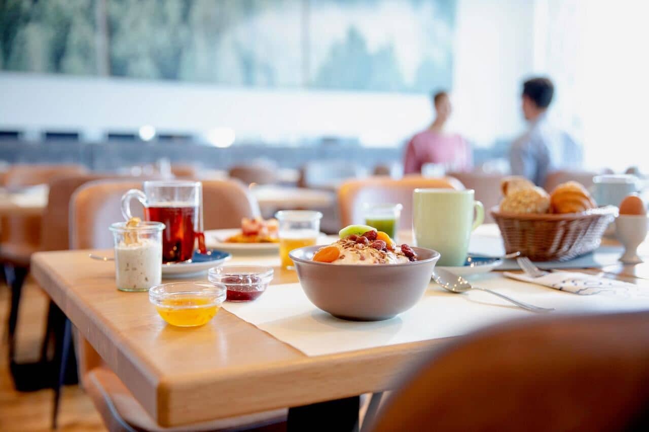 restaurants-restaurant
