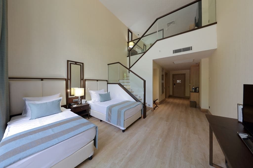 rooms-dublex-family-suite