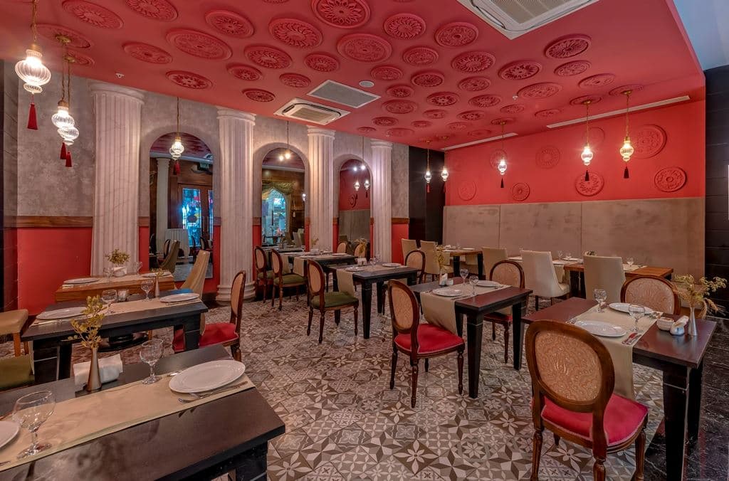 restaurants-fish-ala-carte-at-the-beach