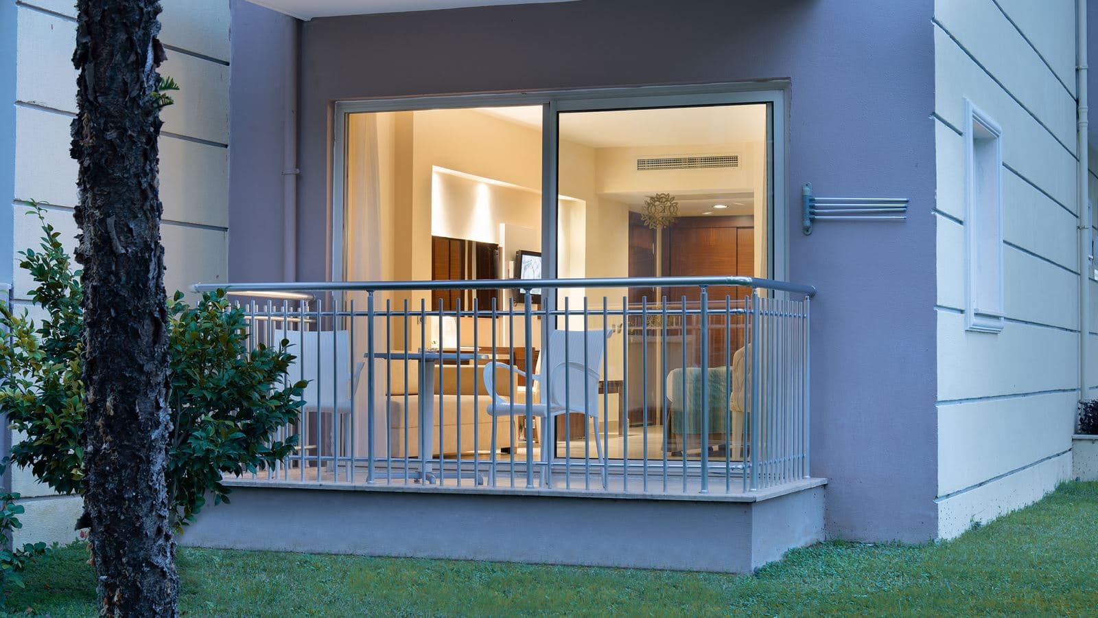 rooms-deluxe-room