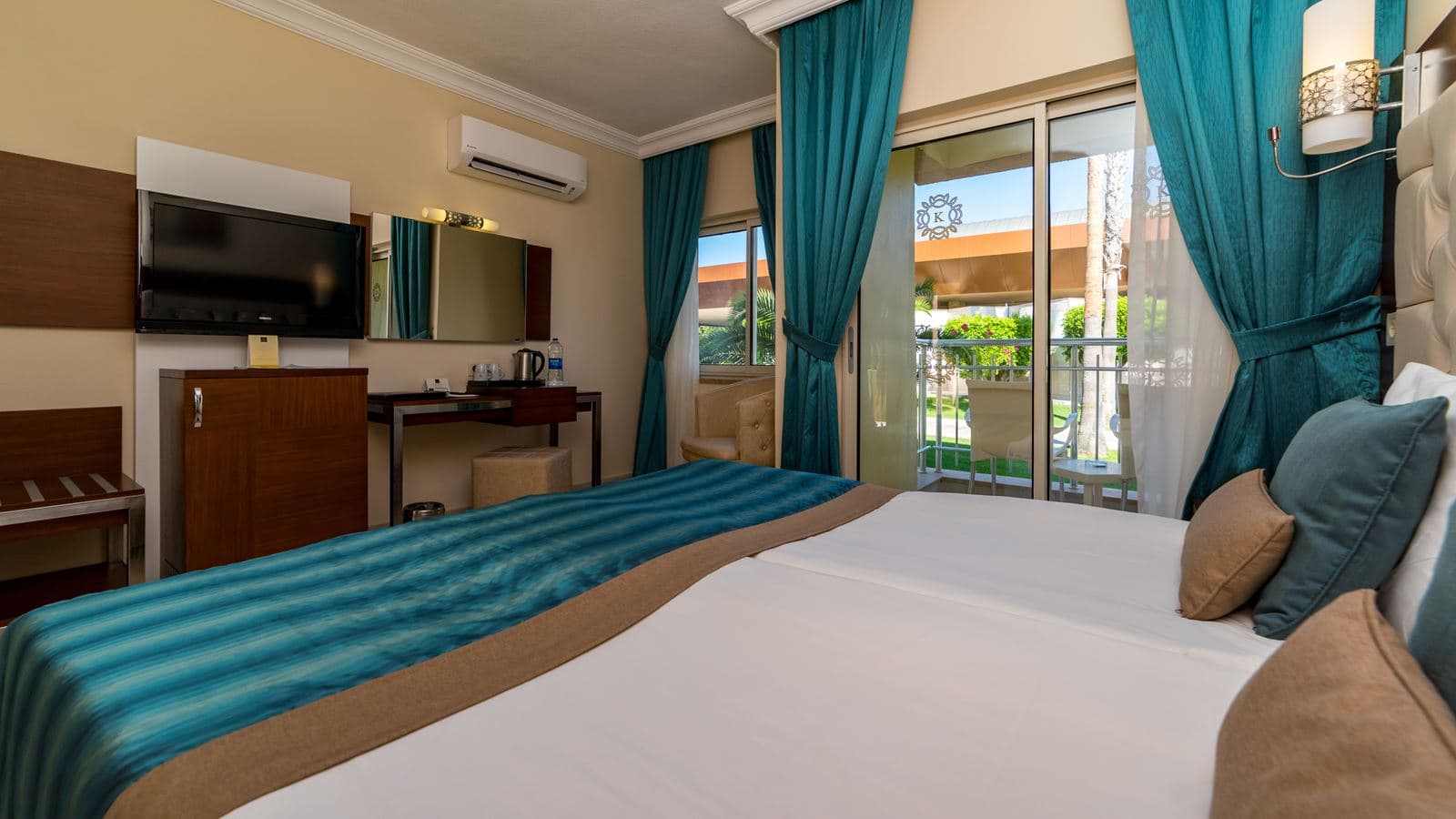 rooms-standard-room