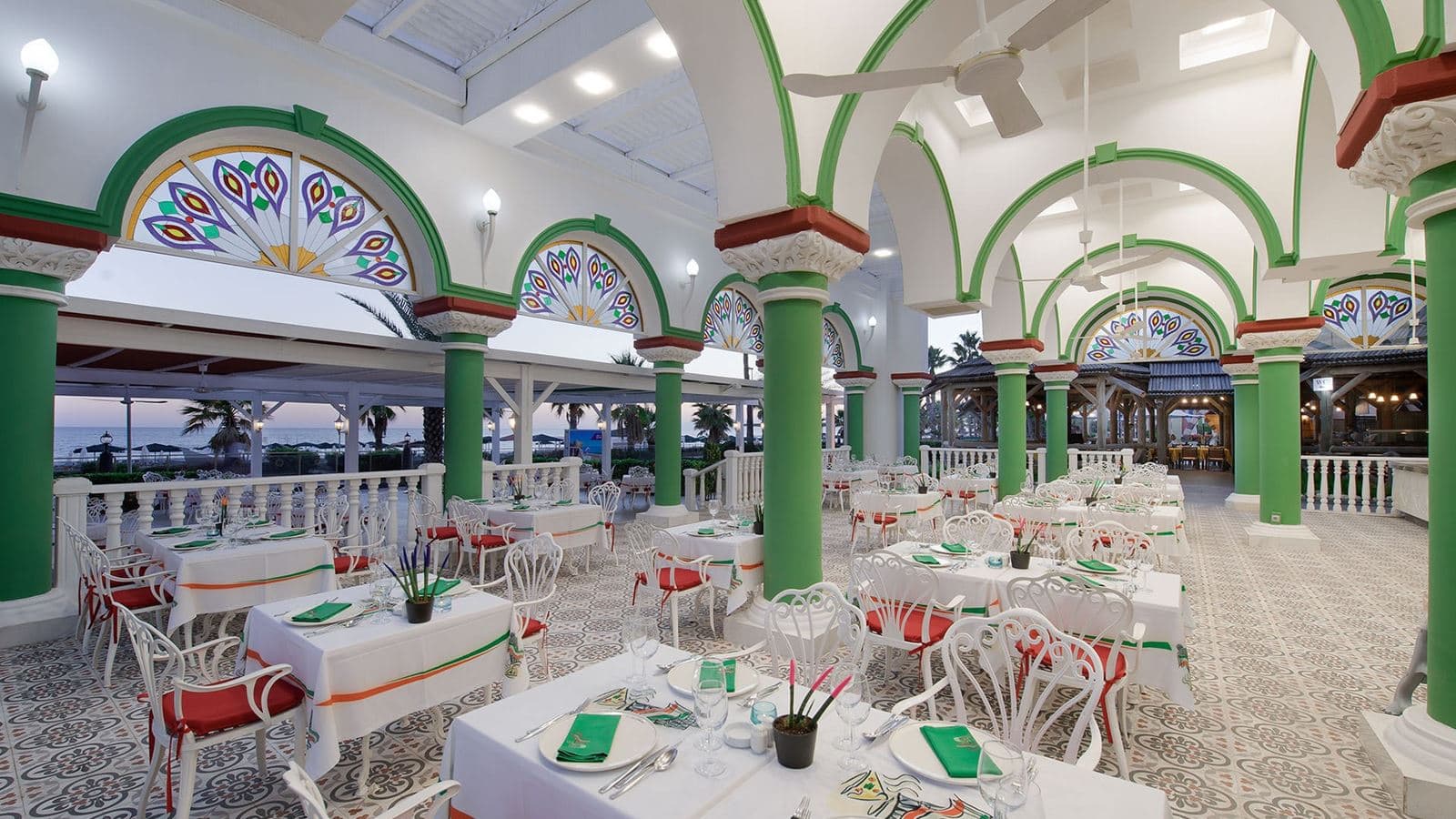 restaurants-la-perla-restaurant
