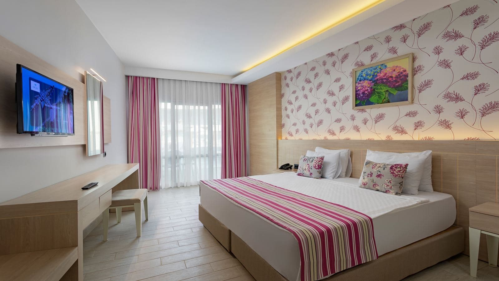rooms-club-room