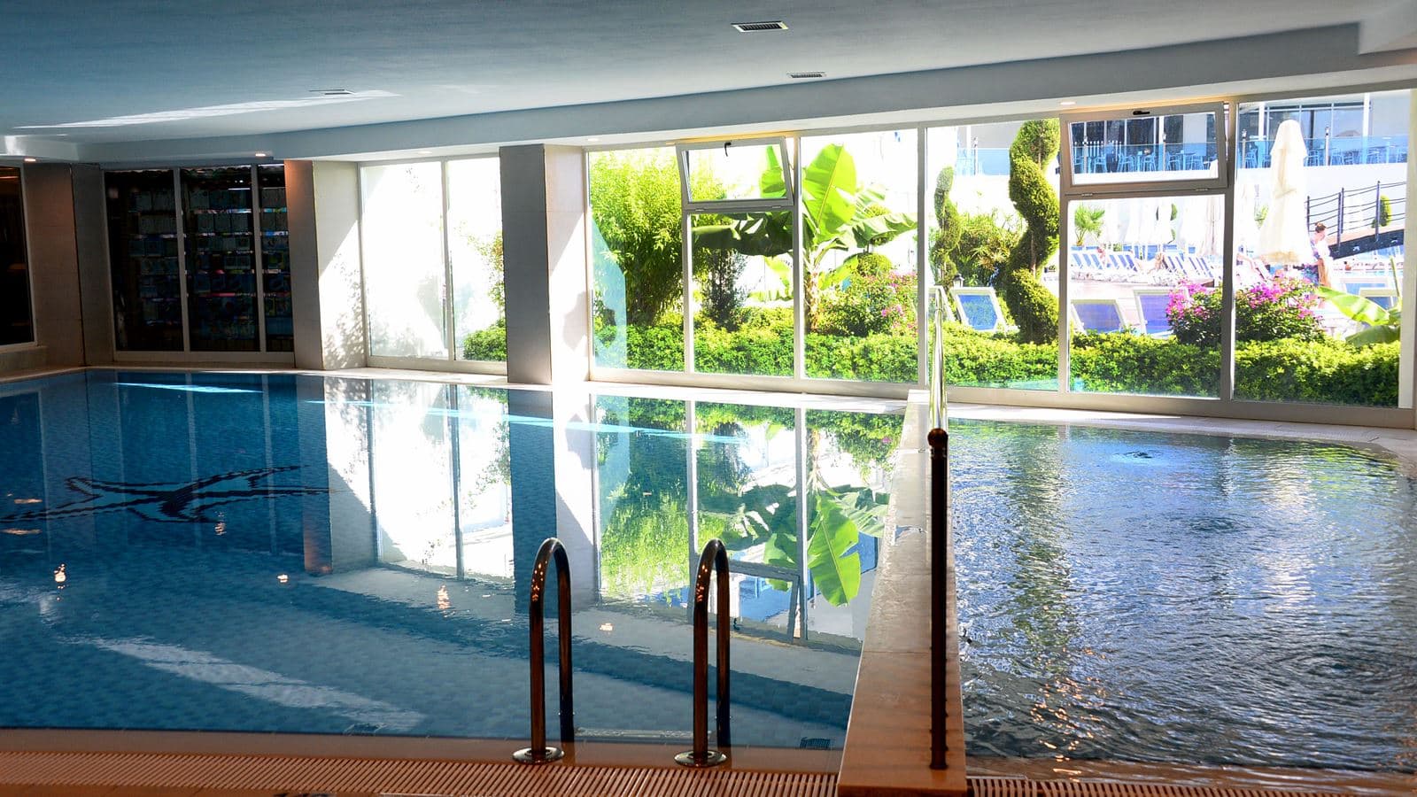 pools-indoor-pool