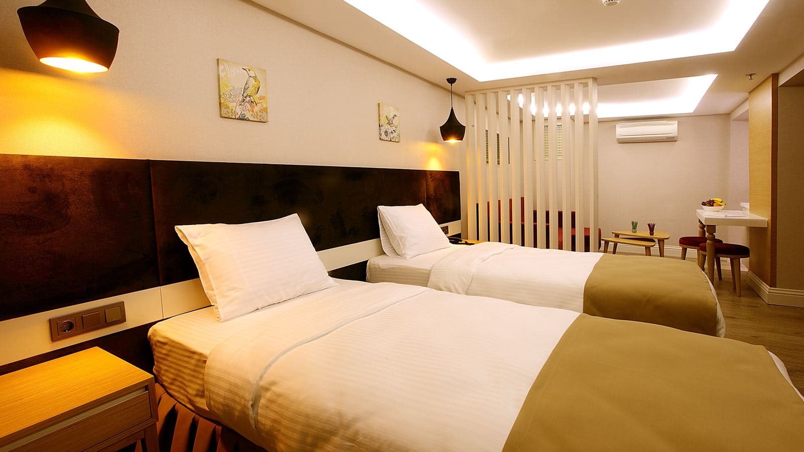 rooms-suite-deluxe-one-bedroom