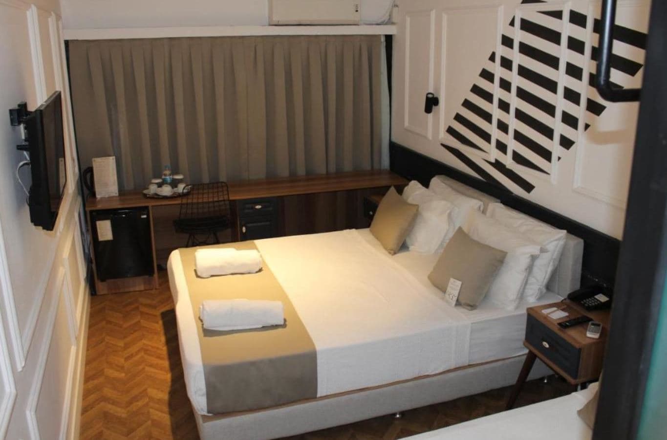 rooms-standard-room