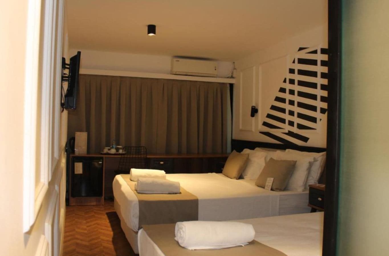rooms-standard-room