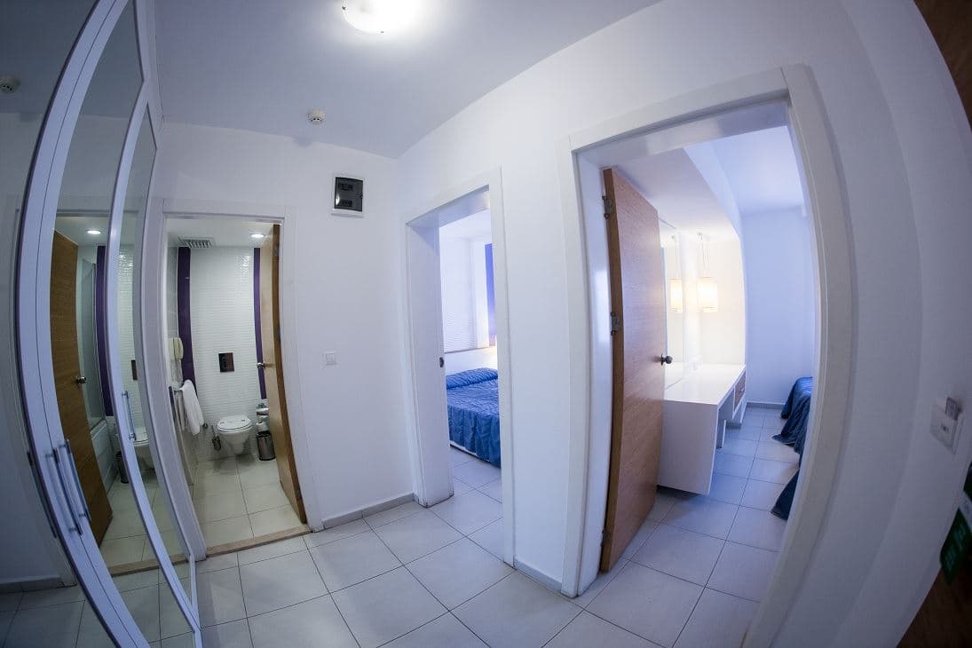 rooms-family-room