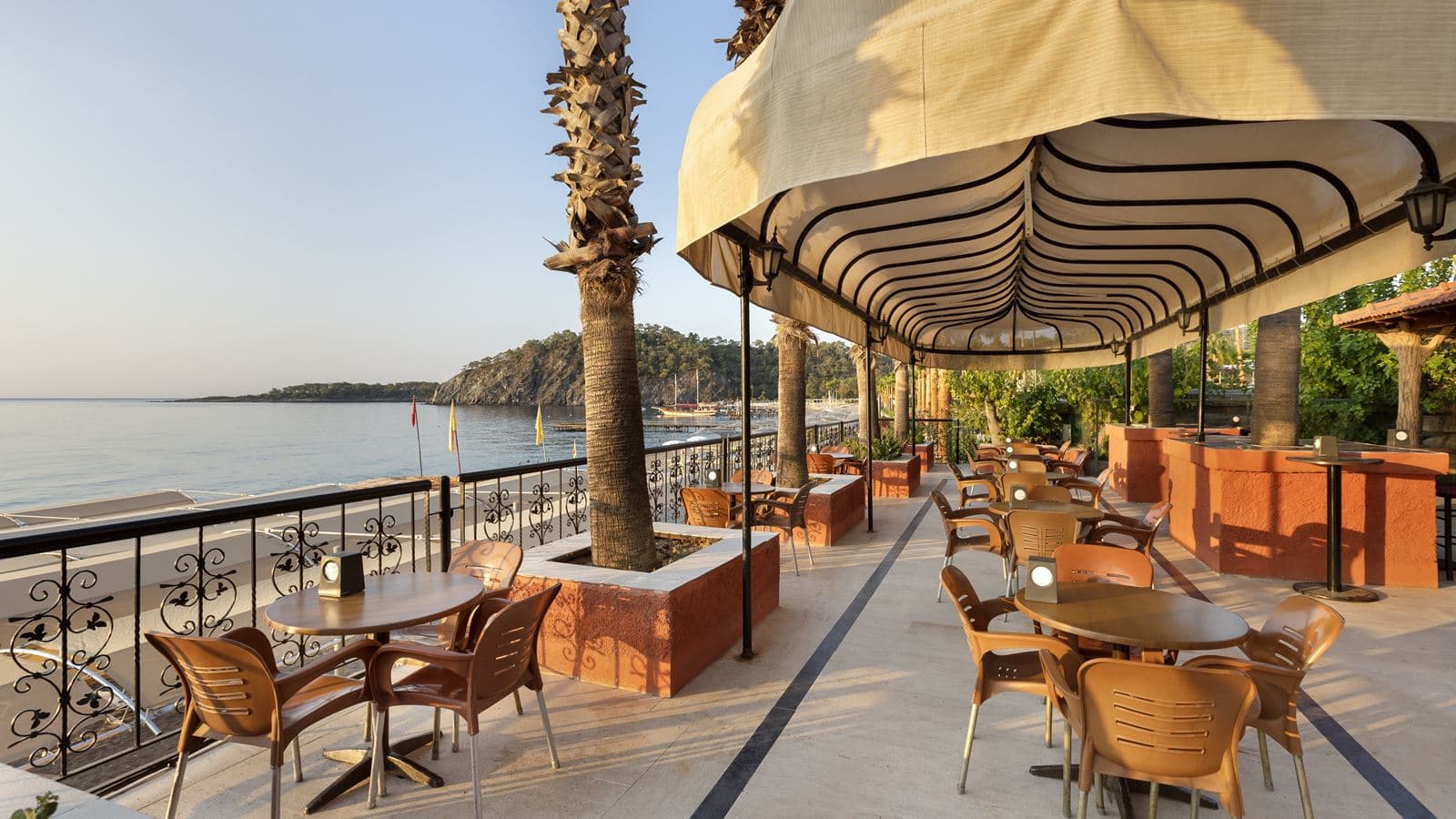 bars-pool-bar
