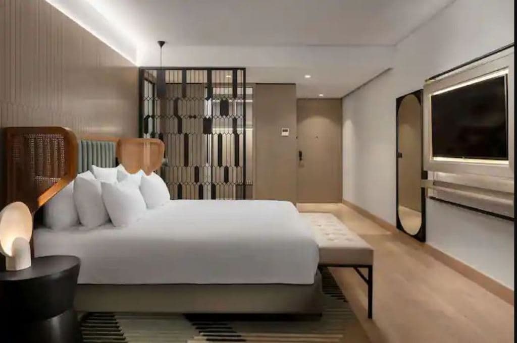 rooms-junior-suite-balcony