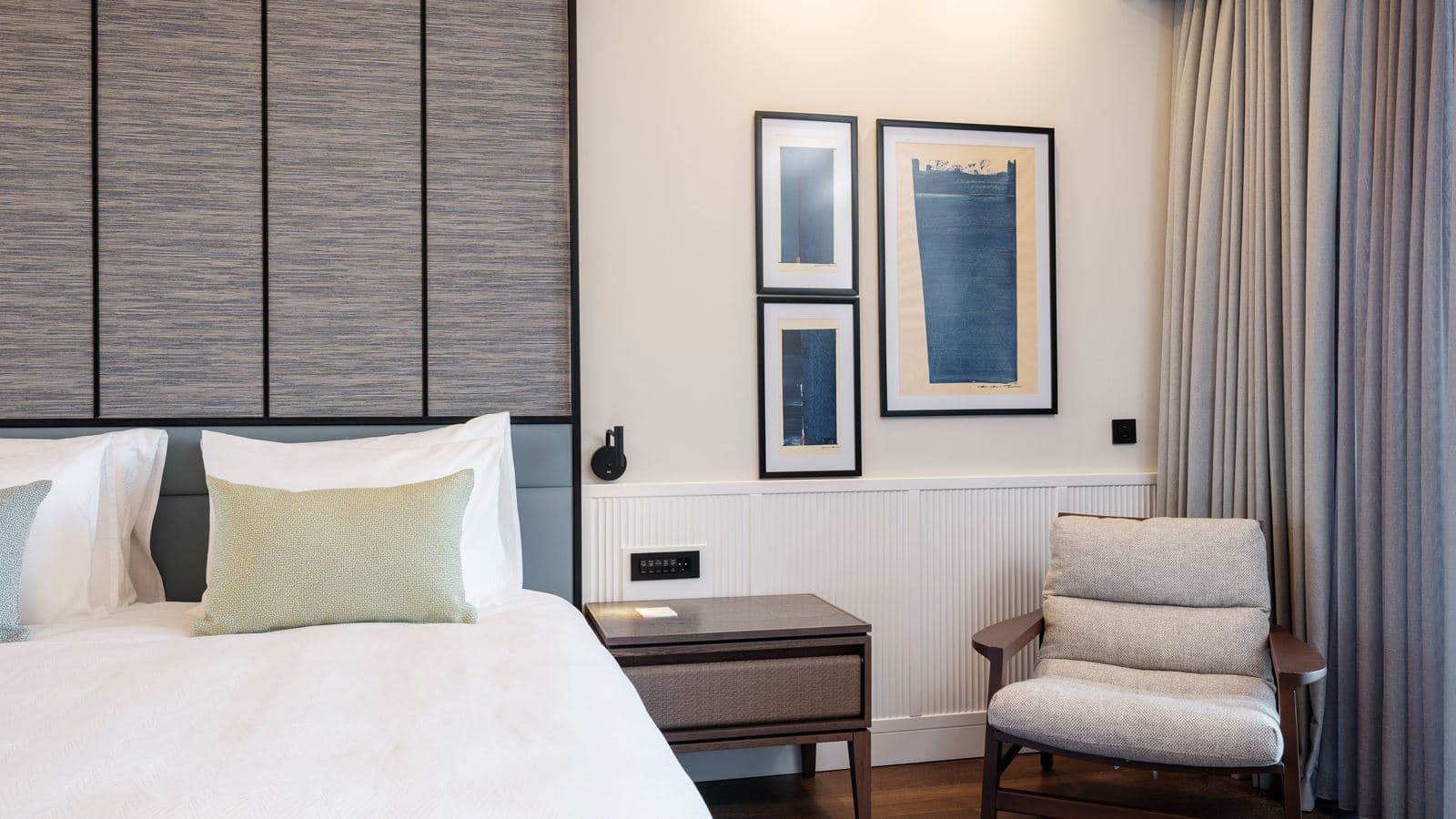 rooms-deluxe-adult-swimup-room-sea-view--adult-zone-