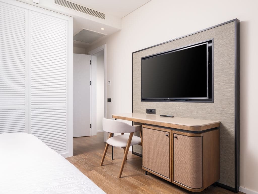 rooms-penthouse-suite-with-2-bedrooms-sea-view-2+1--community-zone-