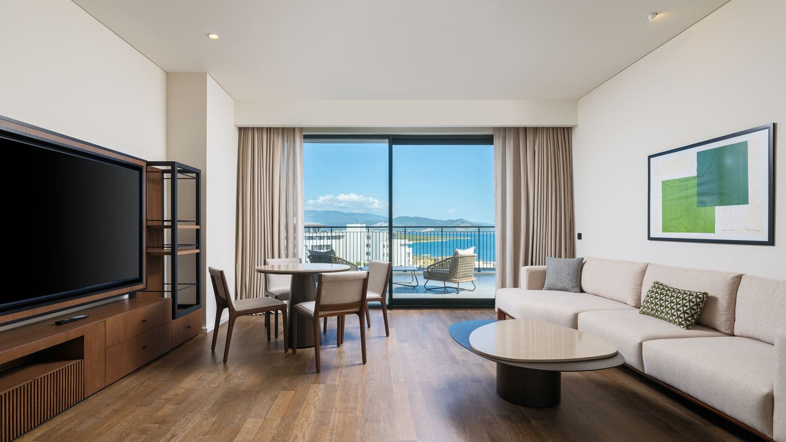 rooms-penthouse-suite-with-2-bedrooms--private-pool-sea-view-2+1--community-zone-