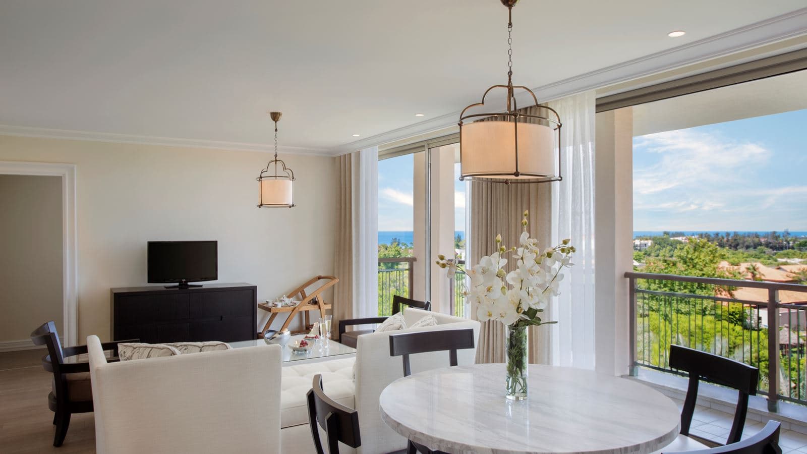 rooms-king-suite
