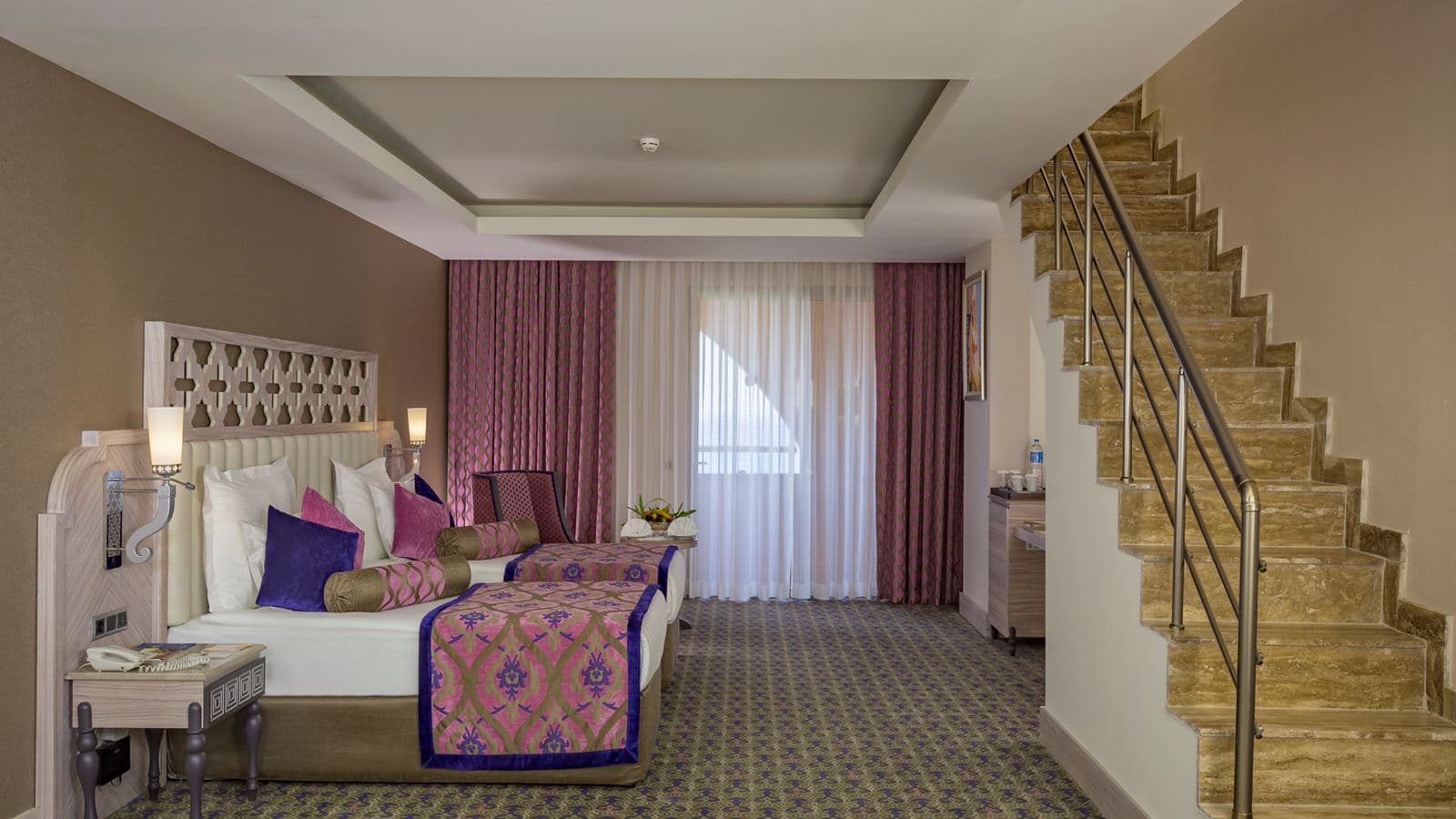 rooms-duplex-family-room