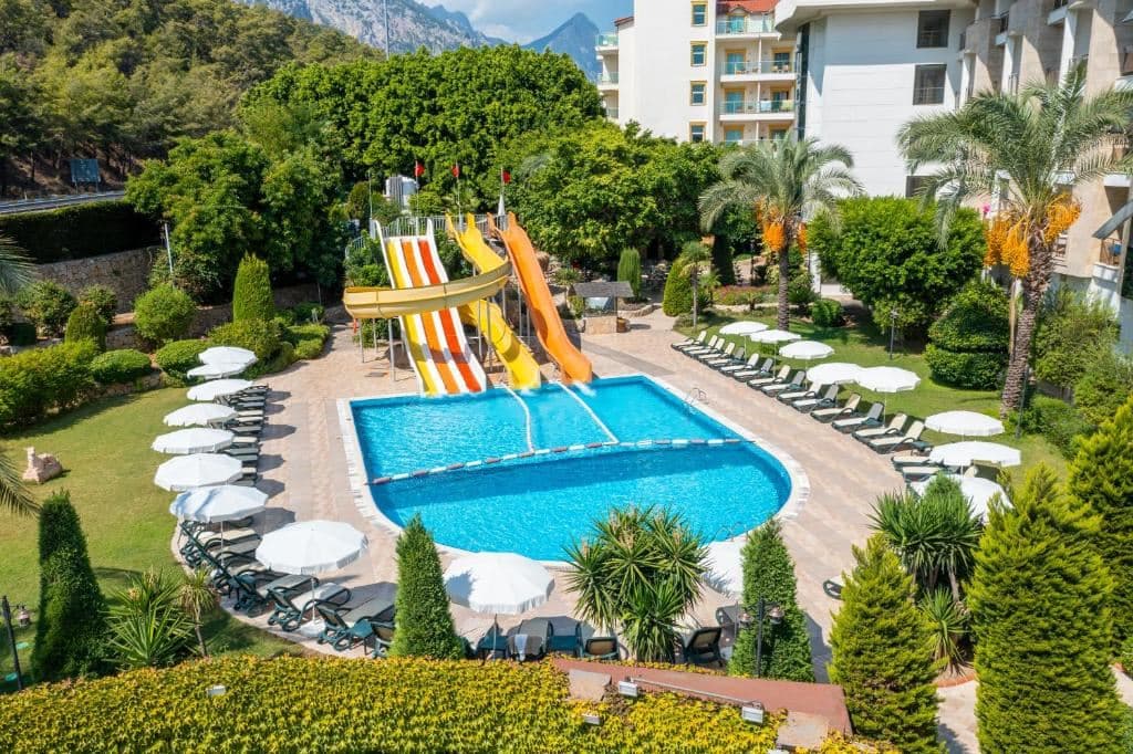 water-park-water-park