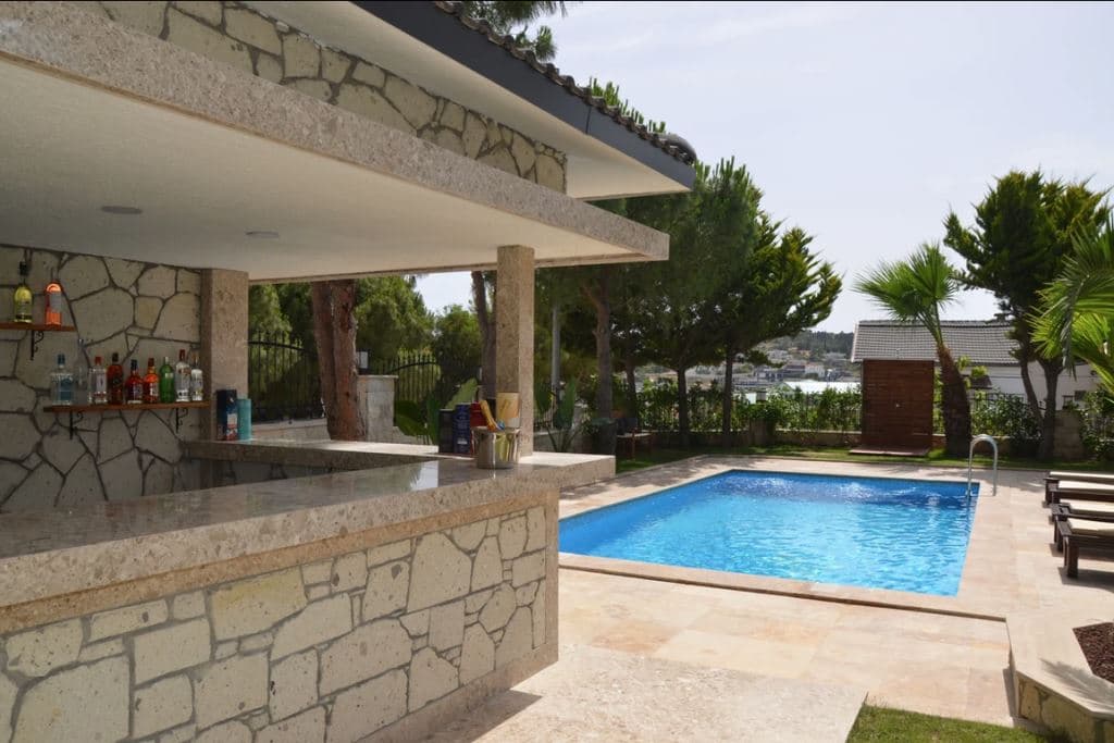 bars-pool-bar