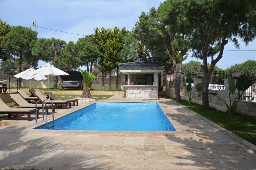 bars-pool-bar