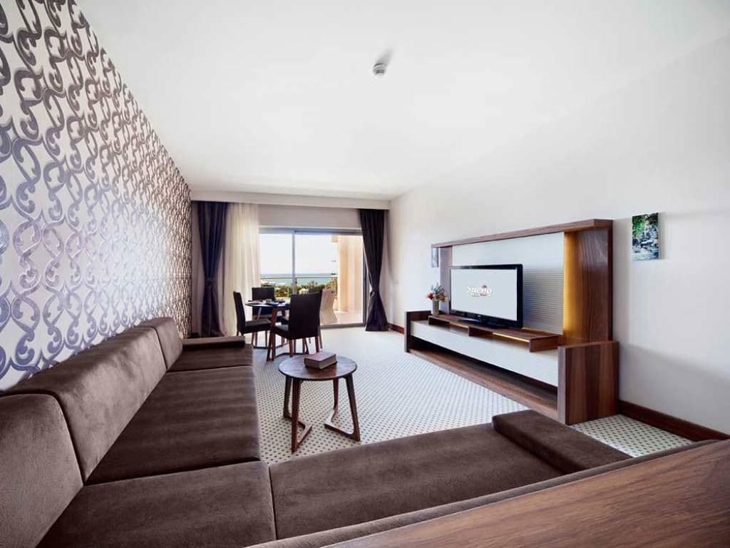 rooms-king-suite