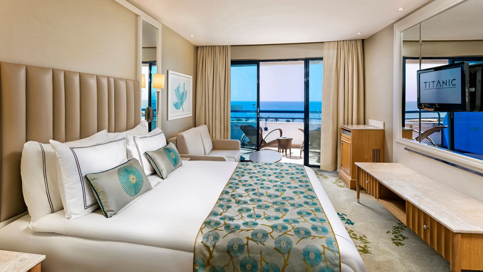rooms-colonel-suite
