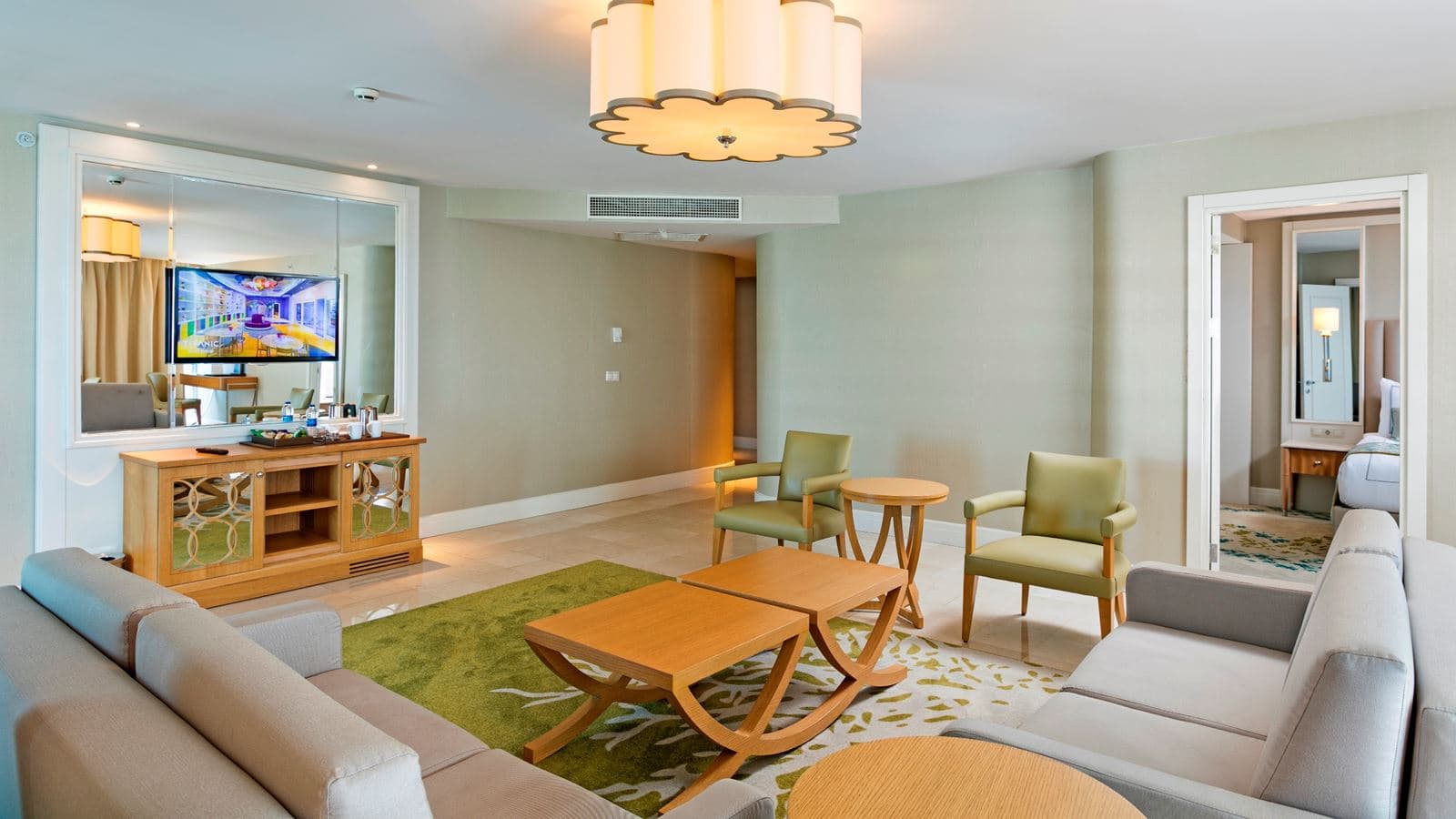 rooms-colonel-suite