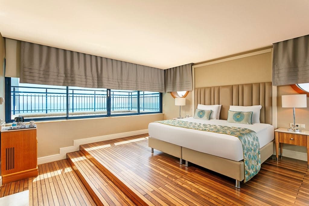 rooms-admiral-suite