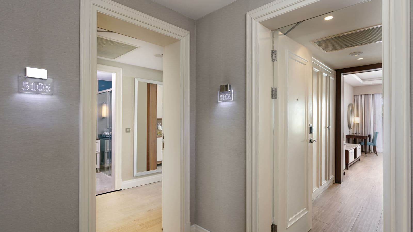 rooms-family-pool-suite-swim-up