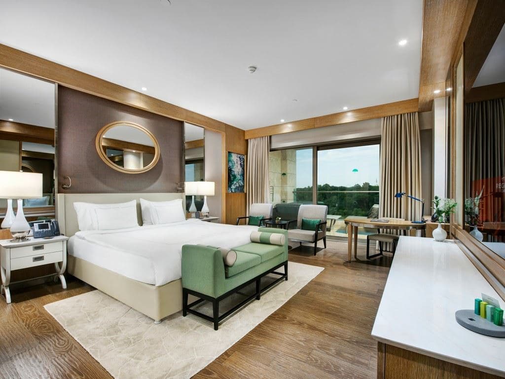 rooms-jade-room