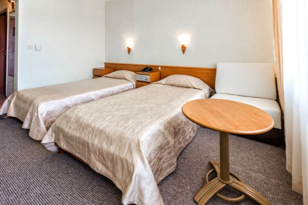 rooms-doubletwin-standard-room