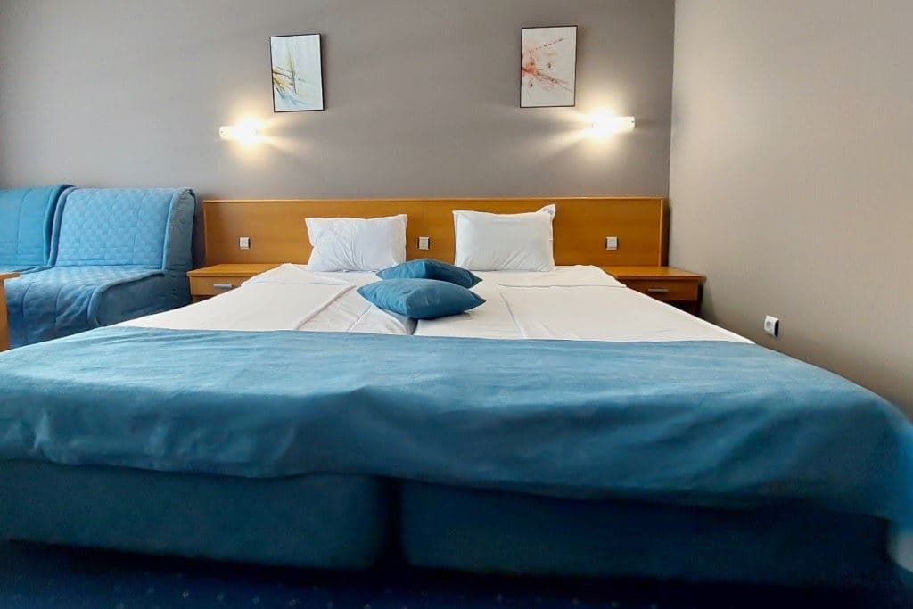 rooms-twin-standard-room-balcony-or-terrace-promotion