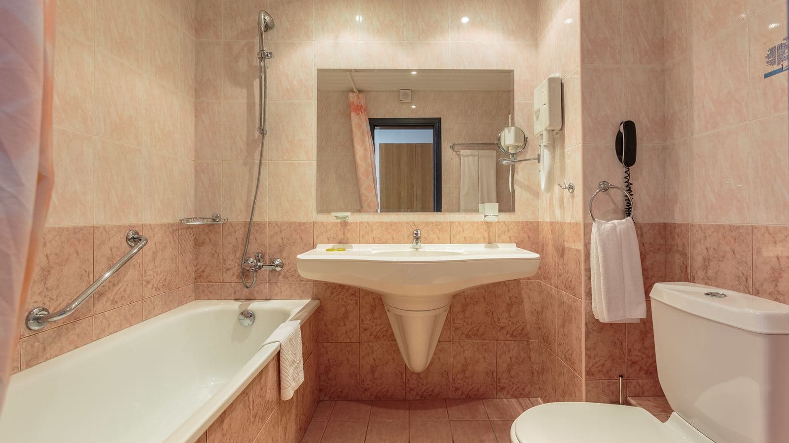 rooms-twin-standard-room-balcony-or-terrace-promotion