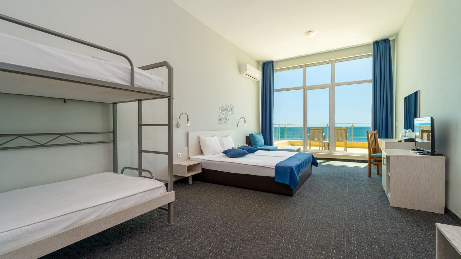rooms-suite-room