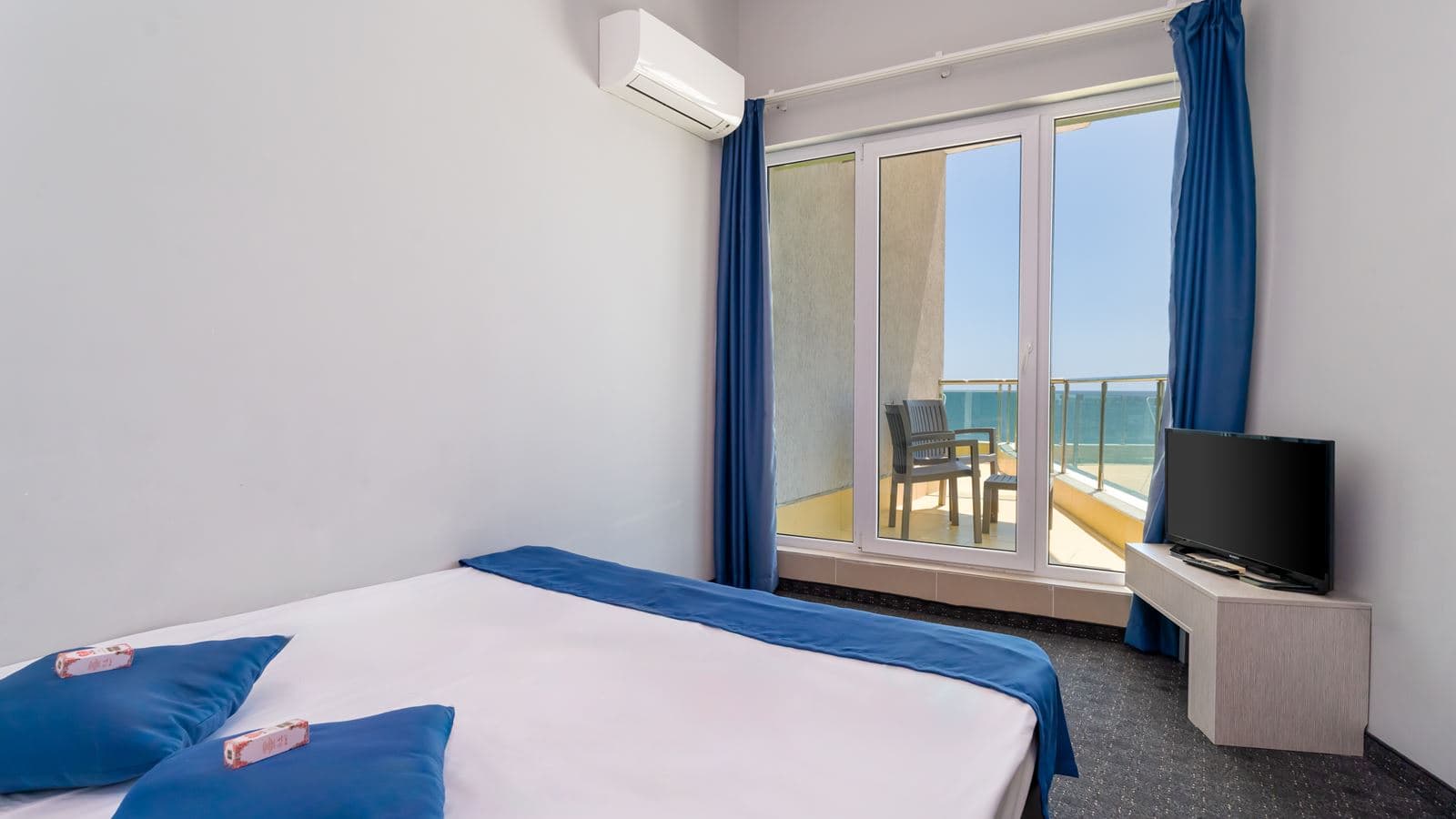 rooms-suite-room