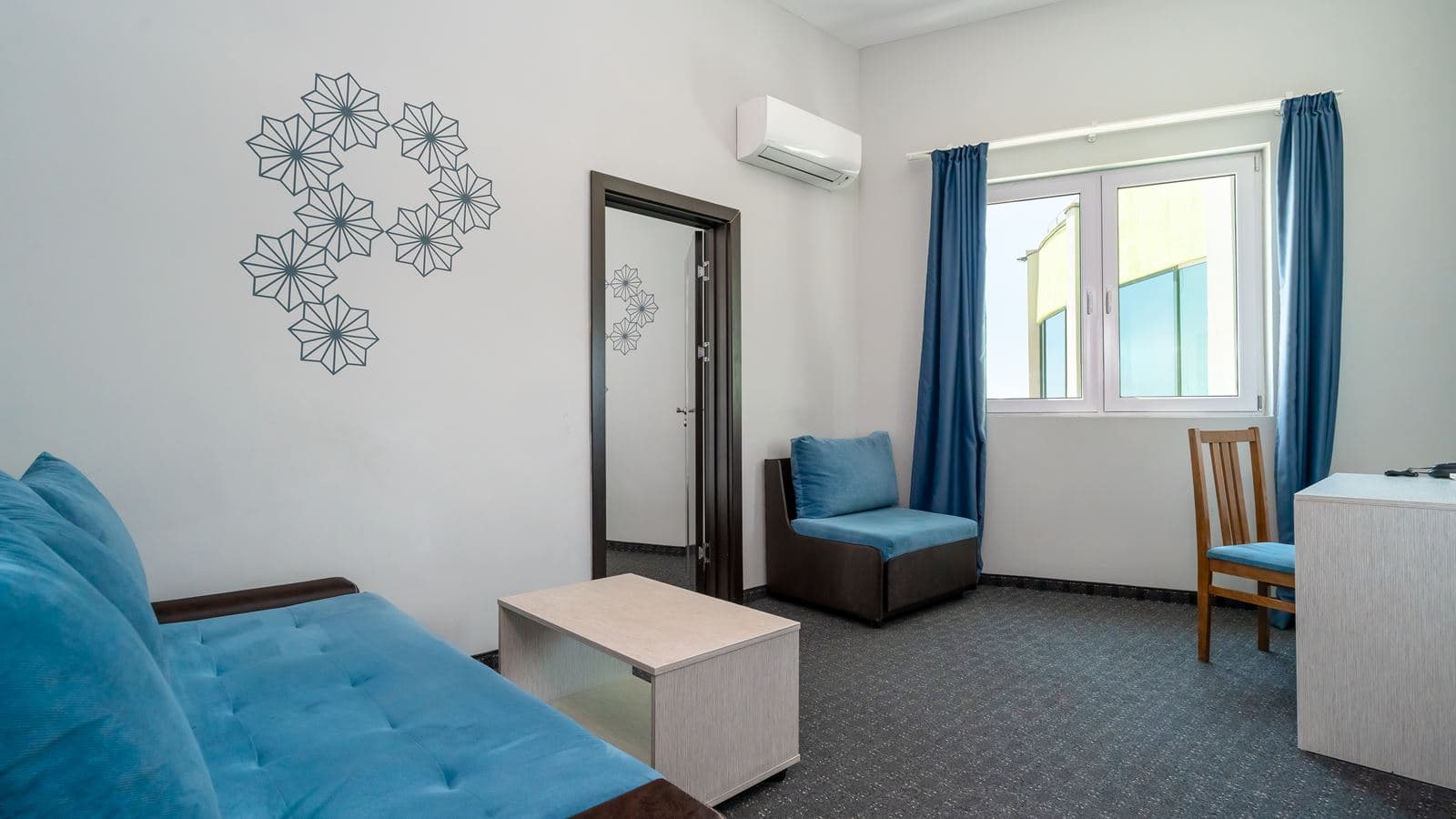 rooms-suite-room