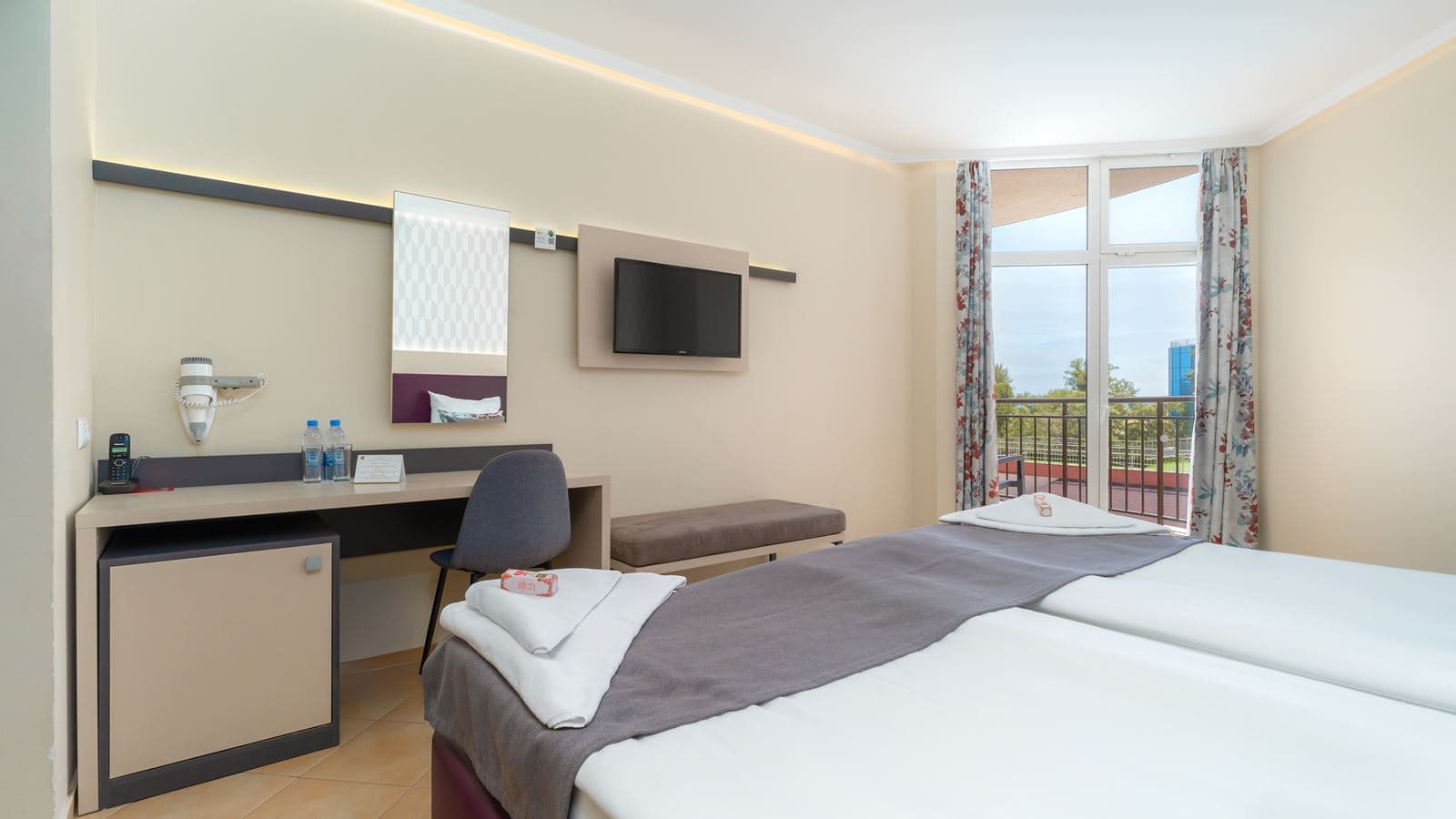rooms-bed-twin-room