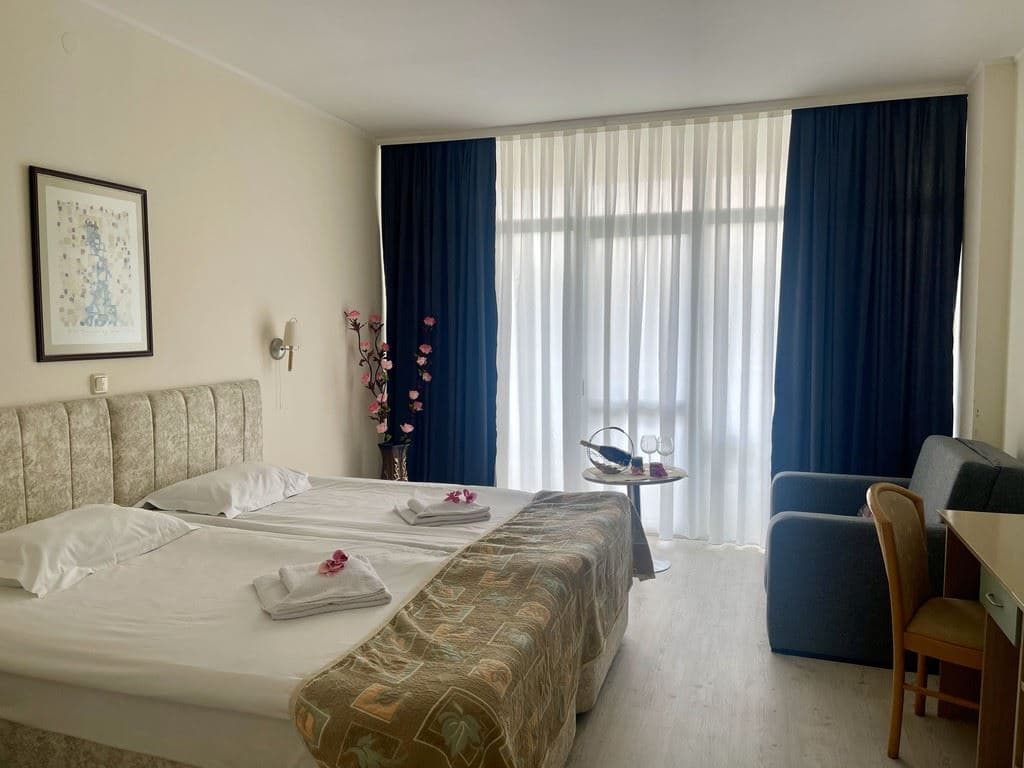 rooms-double-room