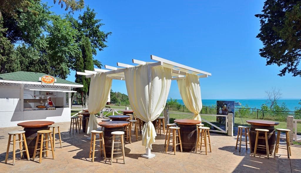 bars-paellador-levante-from-beg-june-until-beg-sept