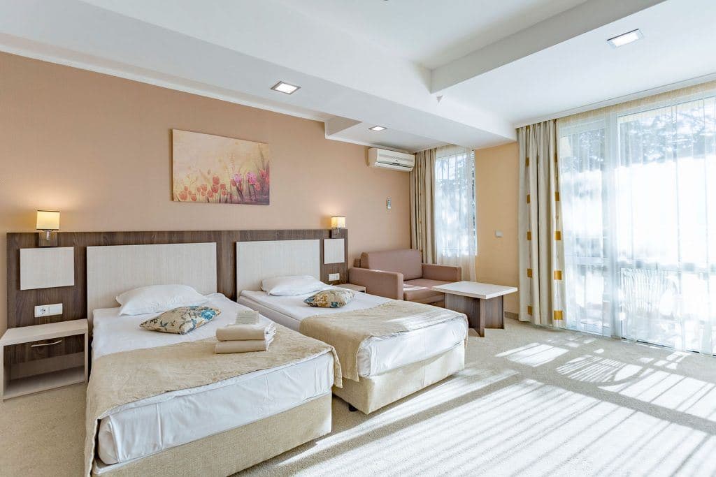 rooms-doubletwin-standard-room