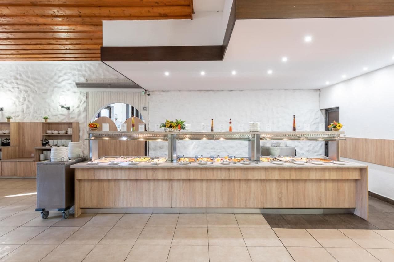 restaurants-restaurants